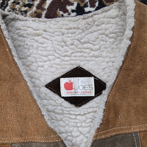 Vintage Western Leather Suede Vest 70s Faux Shearling 1970s Patchwork Distressed - Picture 6 of 16